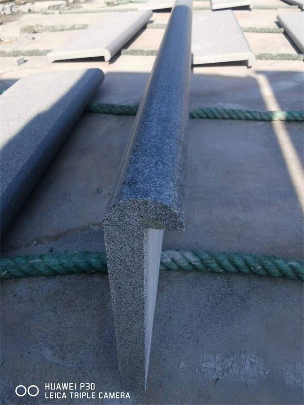 granite pool border