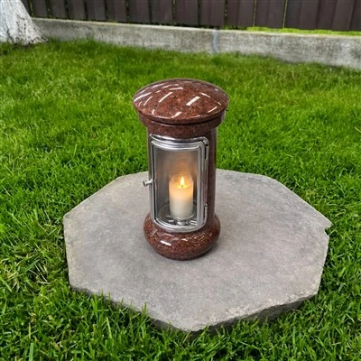 llusern gwenithfaen ar gyfer bedd